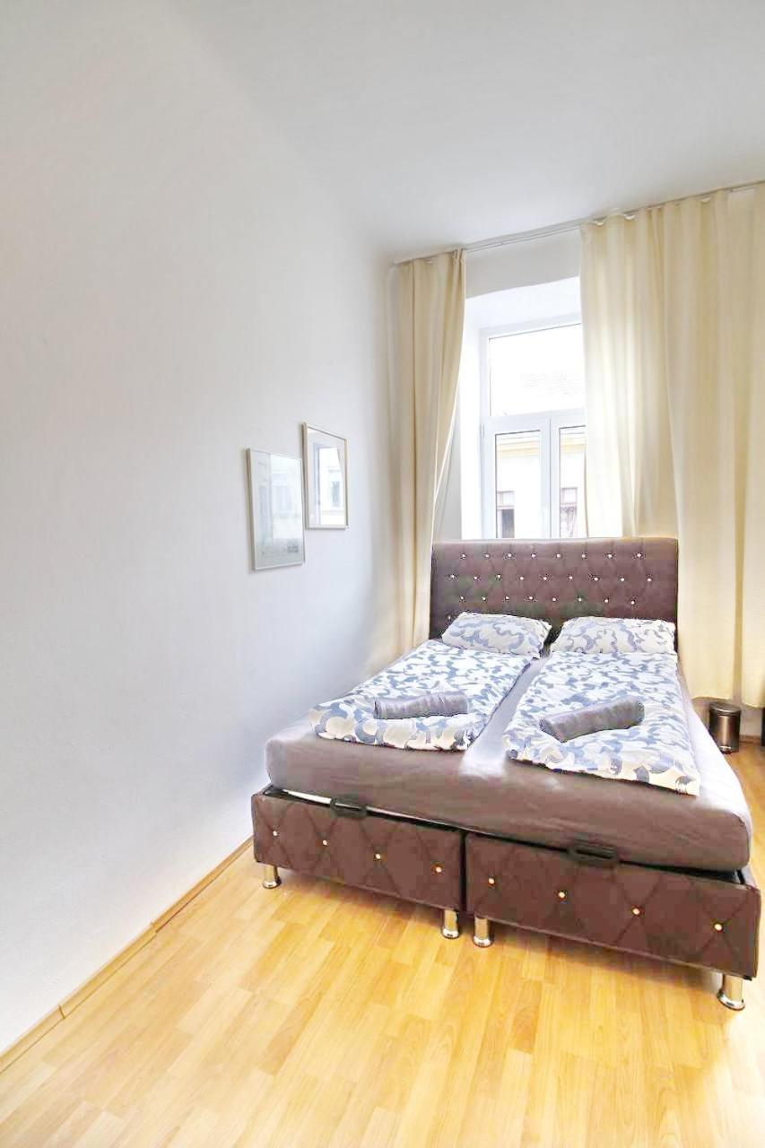 Comfortable Rooms Near Schoenbrunn Palace Hl Wenen Buitenkant foto