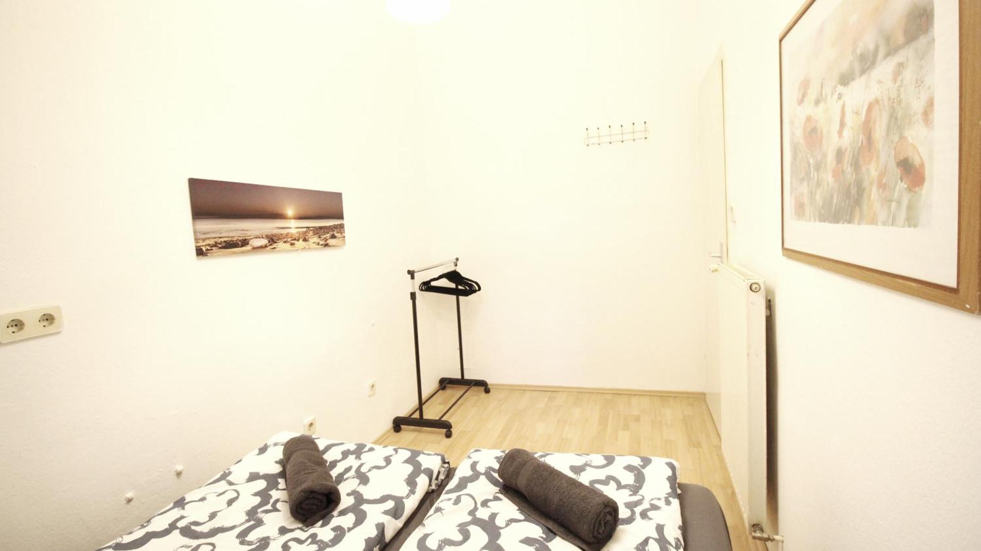 Comfortable Rooms Near Schoenbrunn Palace Hl Wenen Buitenkant foto