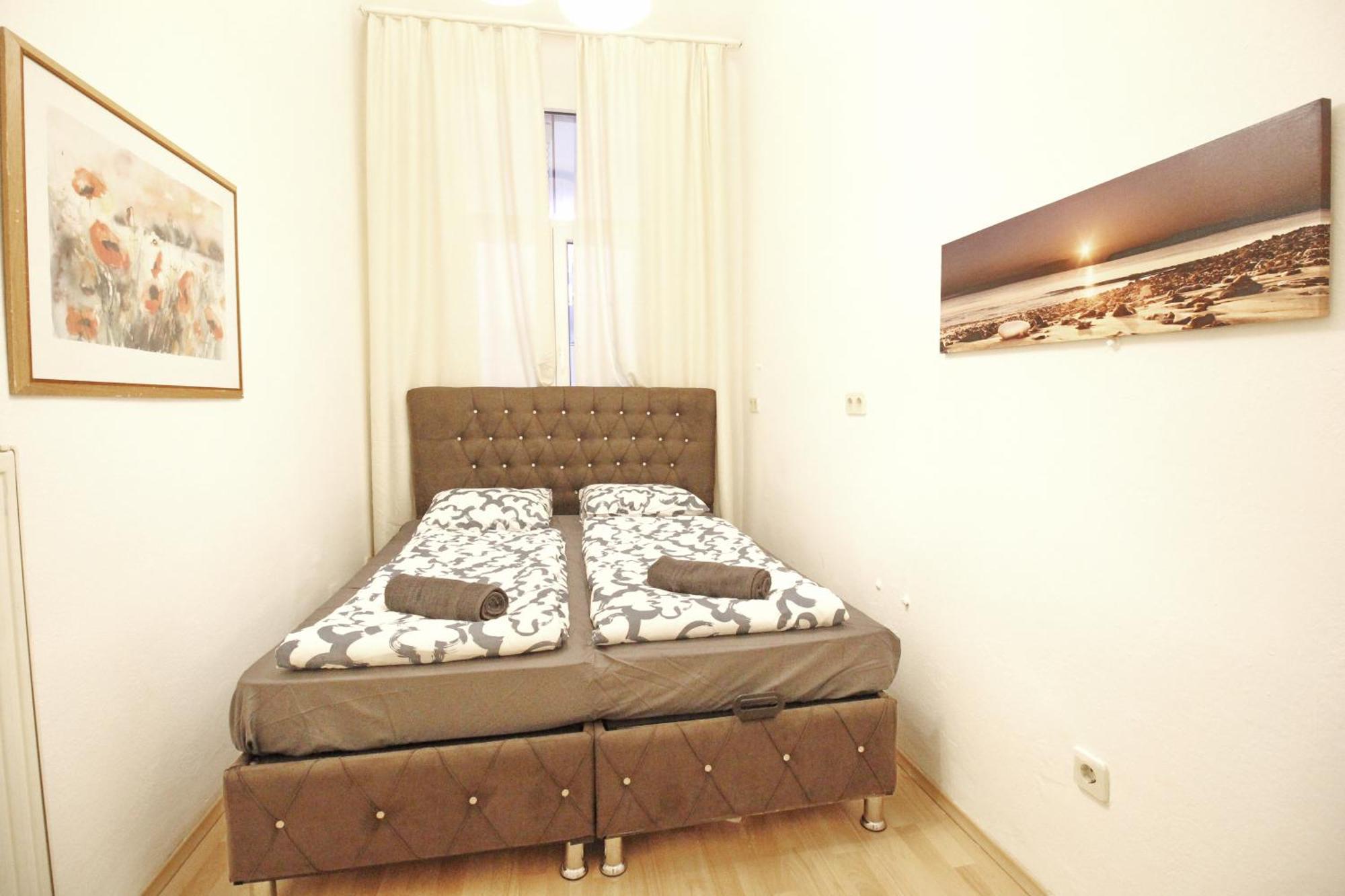 Comfortable Rooms Near Schoenbrunn Palace Hl Wenen Buitenkant foto