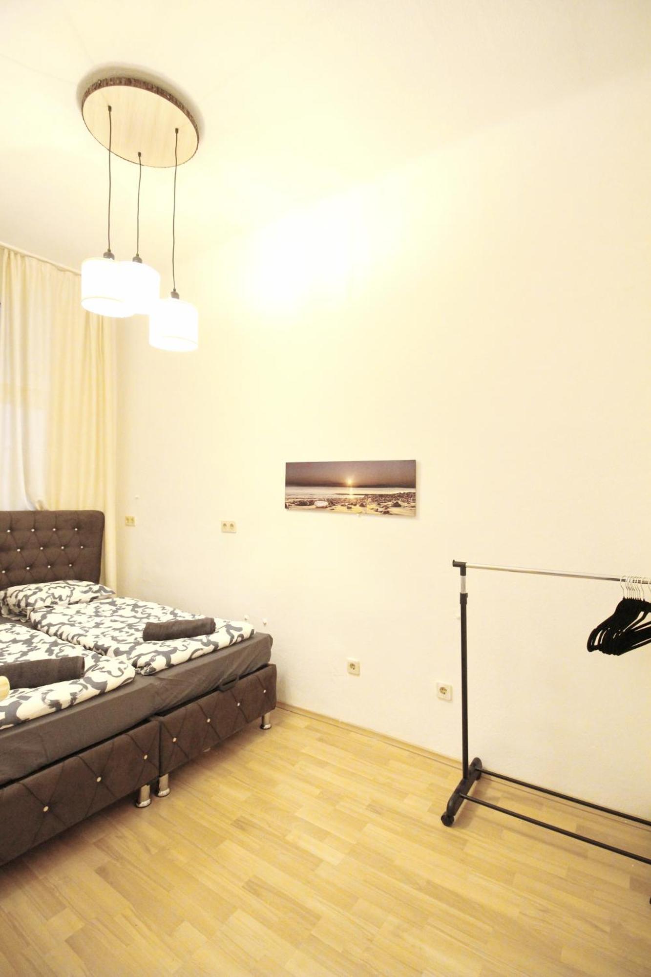 Comfortable Rooms Near Schoenbrunn Palace Hl Wenen Buitenkant foto